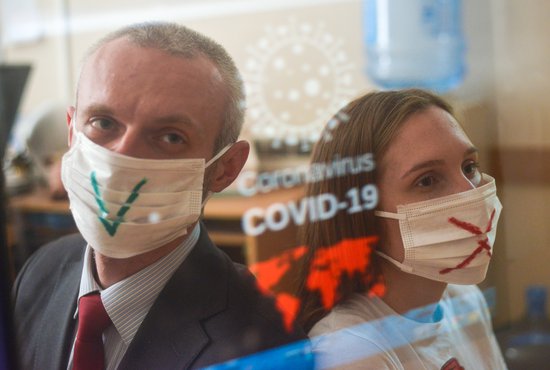 11 января в России был выявлен первый случай британского штамма коронавируса. Фото: Галина Соловьёва