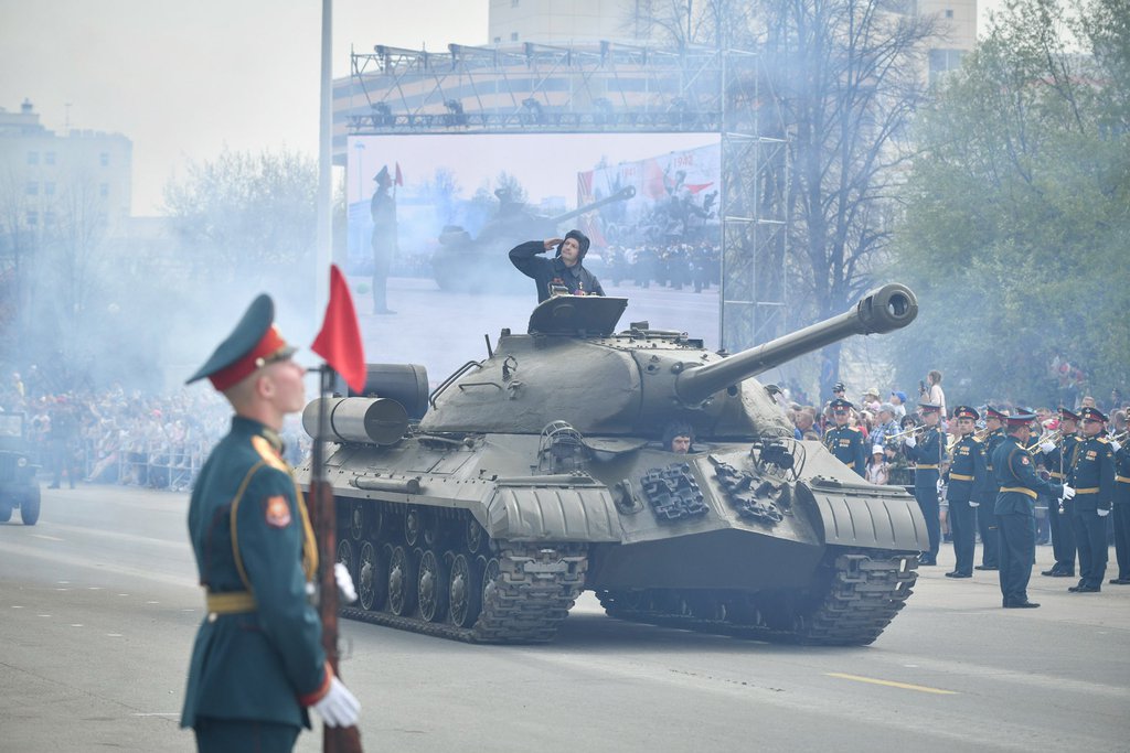Дамир Юсупов в танке