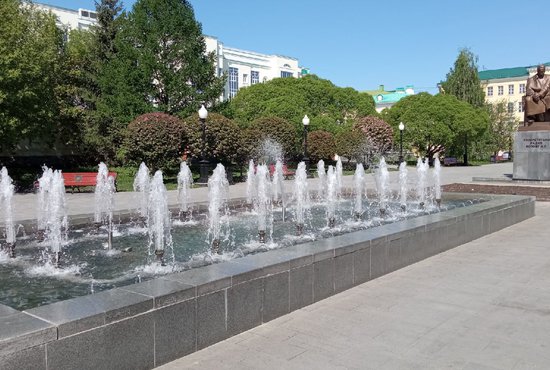 Больше половины фонтанов Екатеринбурга заработают с сегодняшнего дня. Фото: Юрий Петухов