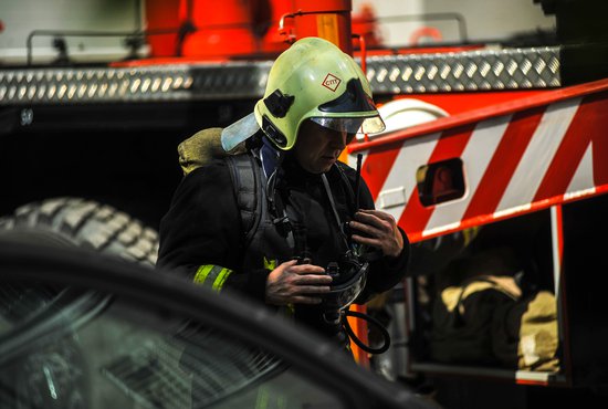 В тушении пожара было задействовано 60 человек. Фото: Галина Соловьёва