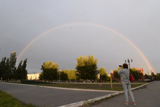 Вот такая радуга была над бульваром Победы во время нашего приезда в Ирбит. Фото: Павел Ворожцов