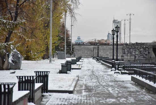 Ожидается мокрый снег и гололедица. Фото: Алексей Кунилов