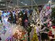 В нынешнем году россияне планируют потратить в новогодние праздники на 20% больше, чем годом ранее. Фото: Алексей Кунилов.