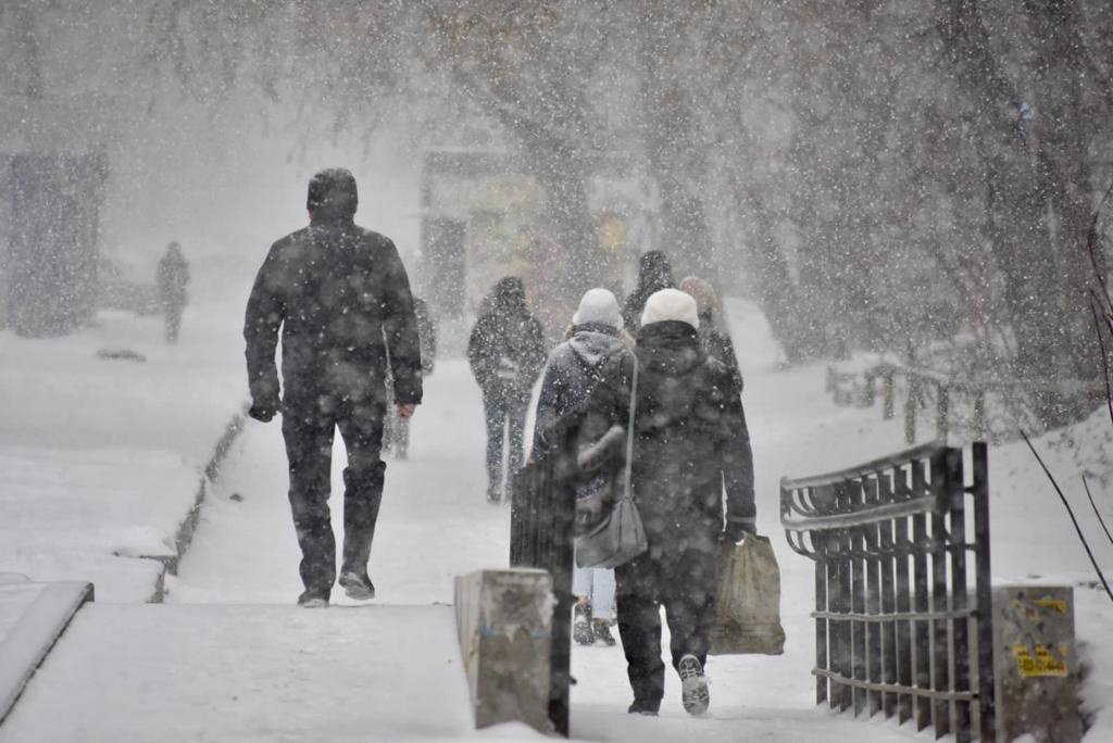В Екатеринбург пришёл снегопад