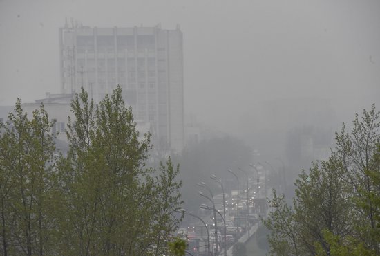 До этого предупреждение о смоге в Нижнем Тагиле было объявлено на период с 12 по 16 сентября. Фото: Павел Ворожцов