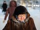 Пожилым людям и тем, кто страдает хроническими заболеваниями, не стоит выходить на улицу при температуре ниже -20 градусов. Фото: Владимир Мартьянов