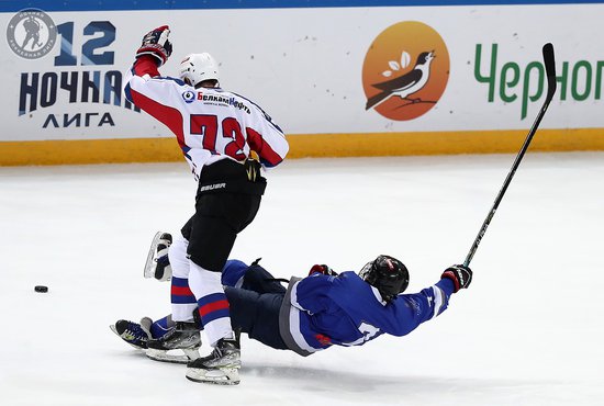 Свердловчане потерпели поражение от "Камских белок". Фото: пресс-служба НХЛ