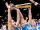 Баскетболистки «УрФУ Сима-Ленд» с заветным трофеем Фото: Пресс-служба АСБ.