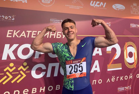 Константин Крылов из Красноярска выиграл на чемпионате две золотые медали и установил при этом два рекорда страны. Фото: Пресс-служба федерации легкой атлетики России