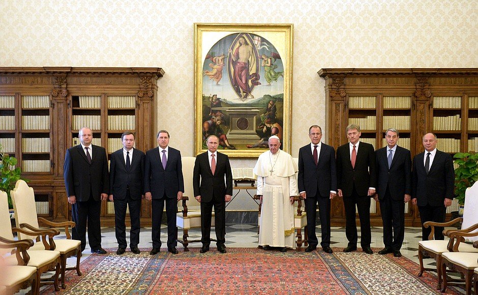Владимир Путин с Папой Римским Франциском
