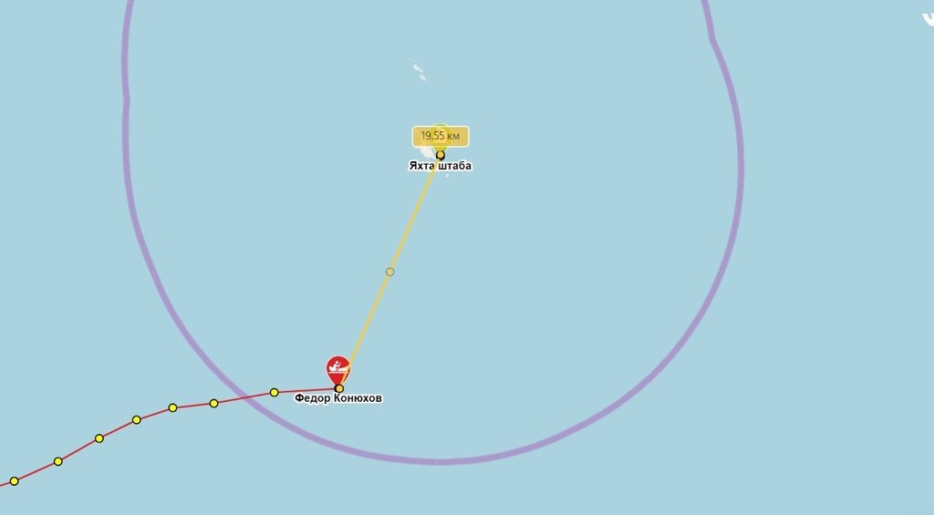 Яхта штаба стоит на якоре возле островов Диего-Рамирес. Фёдору Конюхову осталось около 20 километров до островов, после чего переход через Южный океан будет считаться завершённым