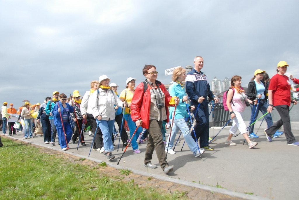 скандинавская ходьба для оздоровления пенсионеров