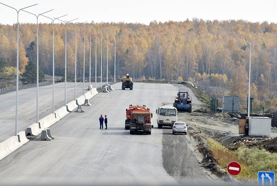 В этом году для опережения графика дорожных работ из федеральной казны уже выделено 300 млн рублей. Фото: Алексей Кунилов