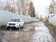 Протяжённость подъездных дорог к СНТ Екатеринбурга составляет десятки километров, и большая часть из них находится в аварийном состоянии. Фото: Павел Ворожцов