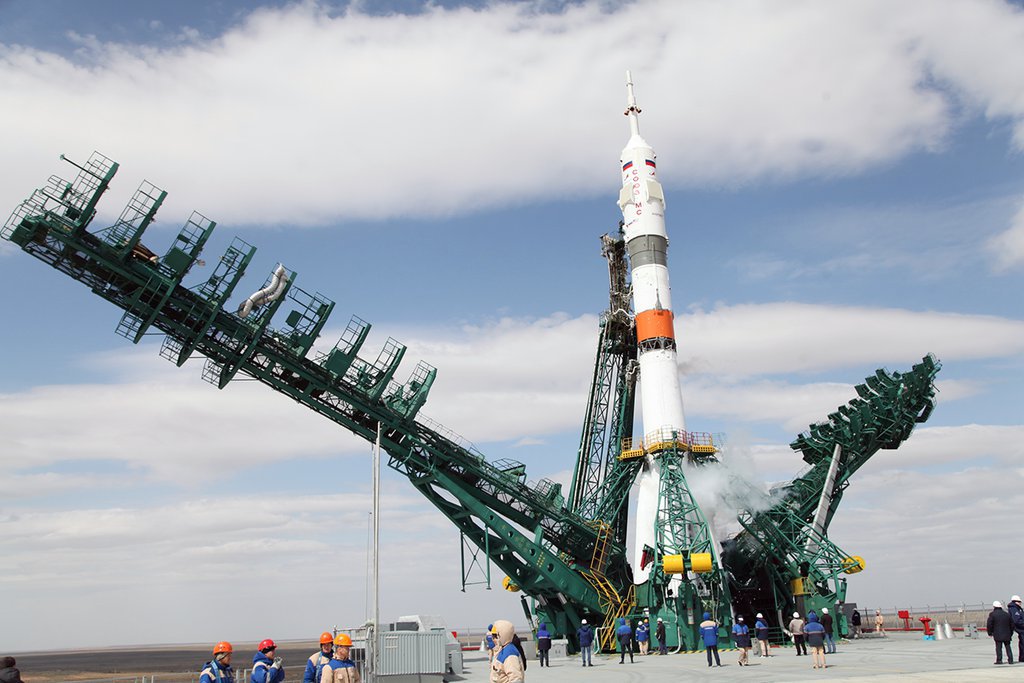 Запуск корабля «Союз МС-16» на космодроме Байконур 9 апреля 2020 года