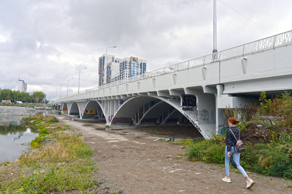 Макаровский мост (Екатеринбург)