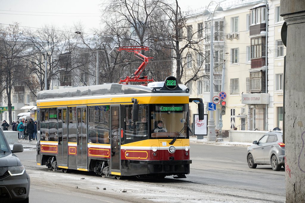 Трамвай в стиле ретро от Уралтрансмаша