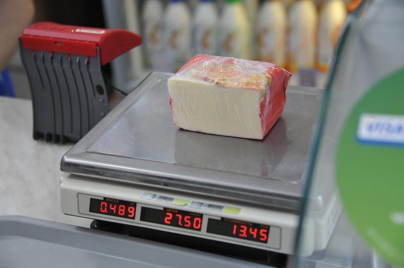 Завод будет выпускать сливочное масло и около 30 видов сыров. Фото: Алексей Кунилов