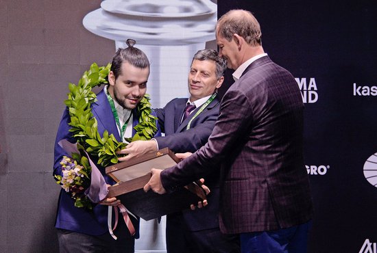 Ян Непомнящий стал первым российским гроссмейстером с 2016 года, выигравшим на Турнире претендентов по шахматам. Фото: Павел Ворожцов