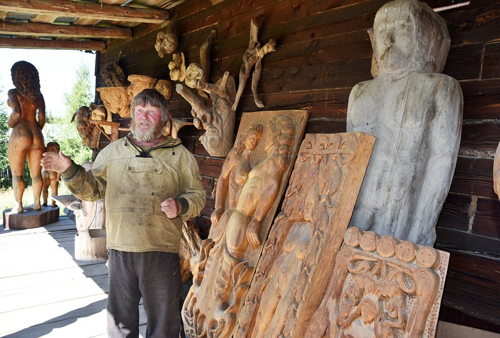 Пенсионер из села Сабик Михаил Брылунов – о жизни, своём творчестве и языческих богах.