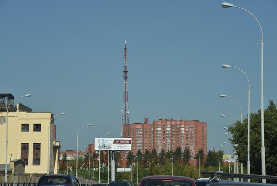 Свердловская телевышка была построена в 1955 году.  К 20-летнему юбилею РТРС она будет празднично иллюминирована Фото: Алексей Кунилов