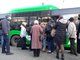 Даже в разгар пандемии в общественном транспорте Екатеринбурга нет никакой дистанции. Фото: Алексей Кунилов