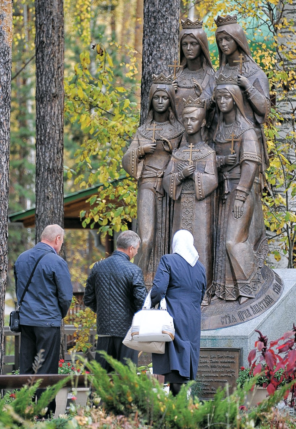 Памятник детям Николая II на Ганиной Яме