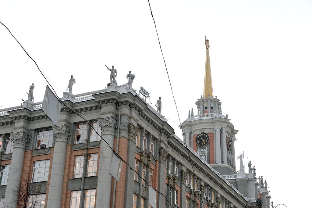 В Екатеринбурге начались встречи рабочей группы по вопросам строительства главного кафедрального собора