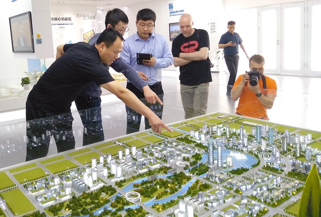 Вокруг аэропорта в Чжэнчжоу растёт современный район с огромным парком