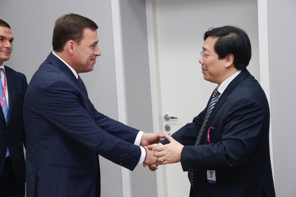 Евгений Куйвашев встретился с послом Вьетнама в России Нгуеном Тхань Шоном
