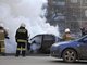 Две иномарки горели минувшей ночью в Екатеринбурге на улице Бебеля. Фото: Павел Ворожцов
