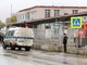 У здания автовокзала в Берёзовском дежурила полиция. Фото Олега Манварова, "Золотая горка"