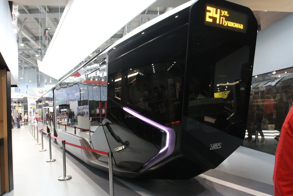 Трамвай R1 на выставке Иннопром-2014. Фото: Александр Зайцев