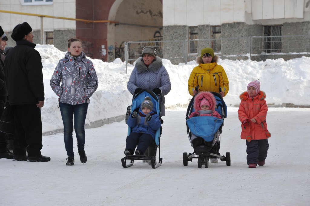 Семьи с детьми в Свердловской области