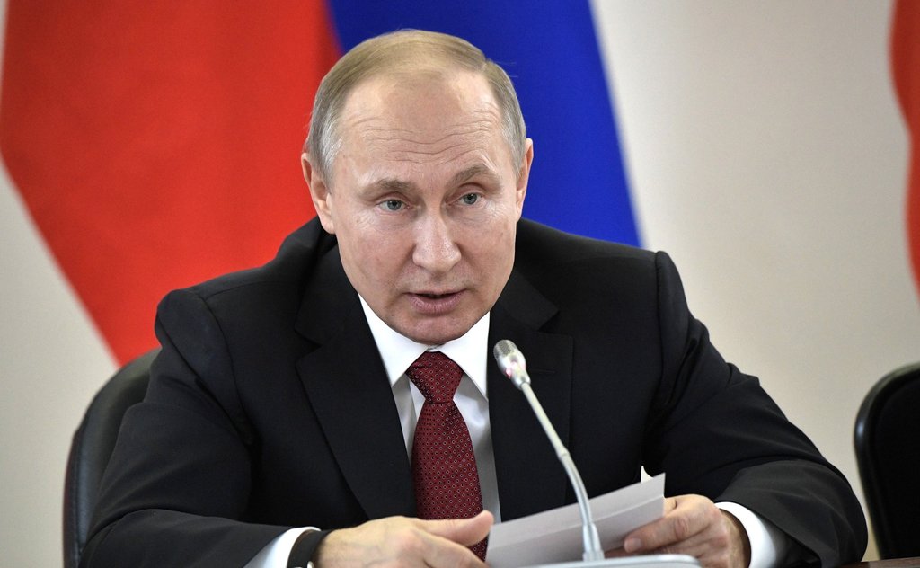 Владимир Путин выразил соболезнования Дональду Трампу в связи с трагедией в школе США