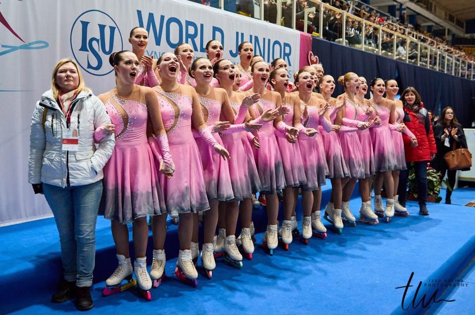 "Юность" стала чемпионами мира среди юниоров по синхронному катанию на льду второй год подряд