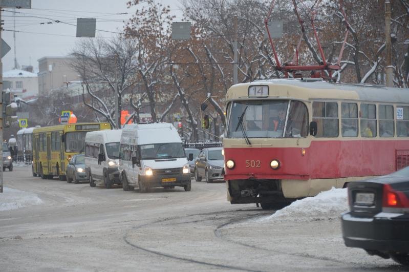 остановка трамваев по Ленина