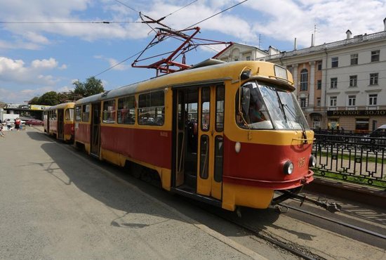 В праздничные дни маршрут временно меняется у четырёх трамваев. Фото: Владимир Мартьянов