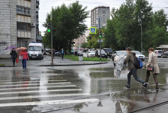 .В Свердловской области объявлено штормовое предупреждение.  Фото: Павел Ворожцов