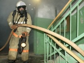 За сутки в городе сгорели сразу три квартиры и один частный гараж. Фото: пресс-служба ГУ МЧС по Свердловской области