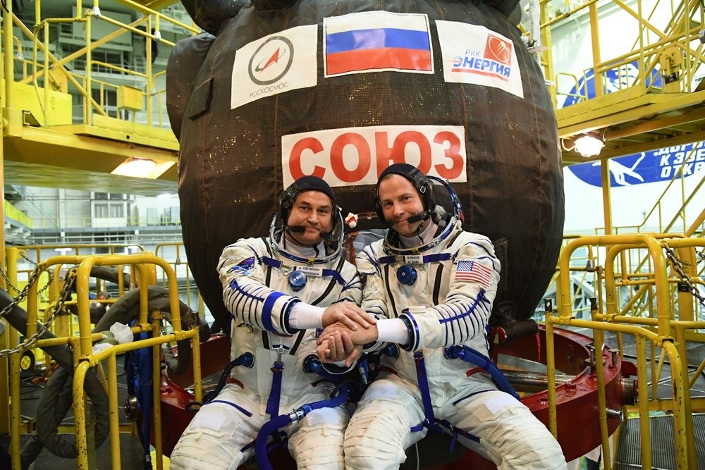Космонавт Алексей Овчинин и астронавт НАСА Ник Хейг отправятся на МКС весной следующего года. Фото: Официальная страница Роскосмоса в "ВКонтакте"
