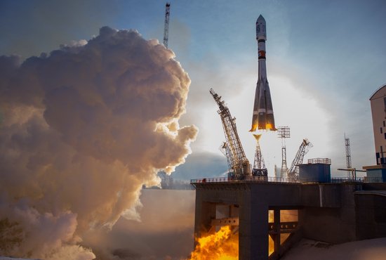 Отечественные предприятия уже приступили к созданию корабля "Союз МС" и ракеты-носителя "Союз-2" для полёта туристов. Фото: Роскосмос