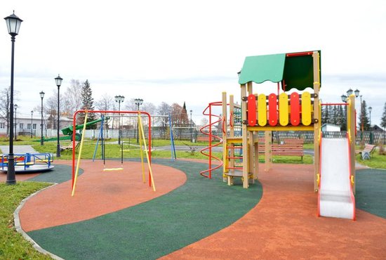 Проект благоустройства парка предполагает создание трёх детских площадок для детей разных возрастных групп. Фото: Павел Ворожцов