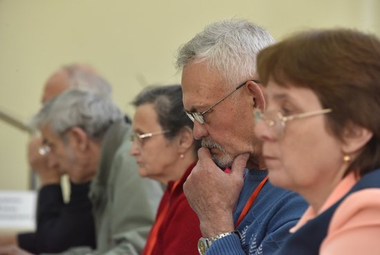 Пенсионеры и ветераны - самая уязвимая перед мошенниками социальная категория. Фото: Алексей Кунилов