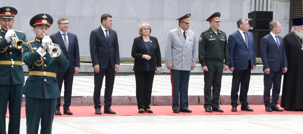 На Широкореченском военно-мемориальном комплексе состоялась торжественно-траурная церемония