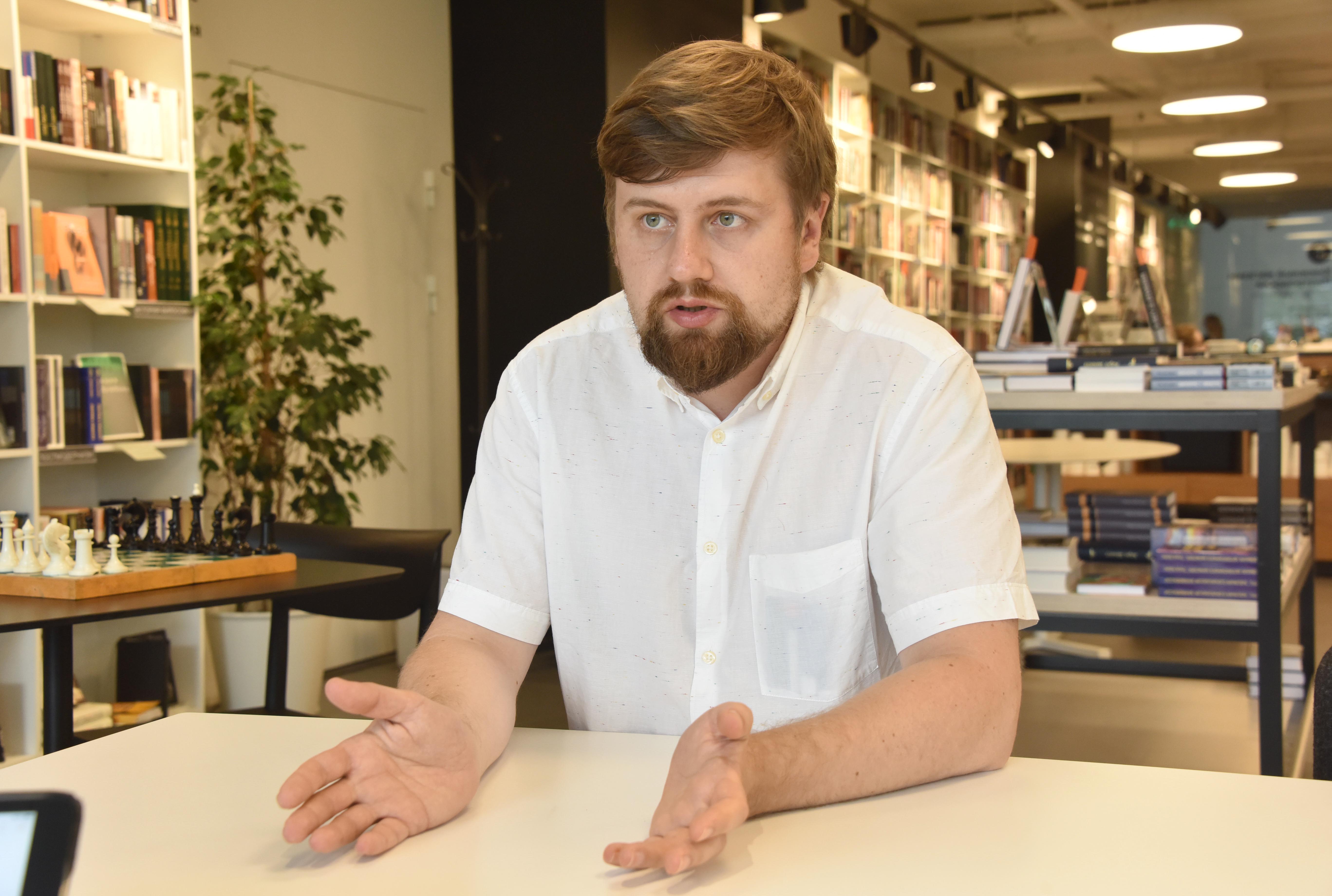 Директор книжного магазина «Пиотровский» в Екатеринбурге Михаил Мальцев