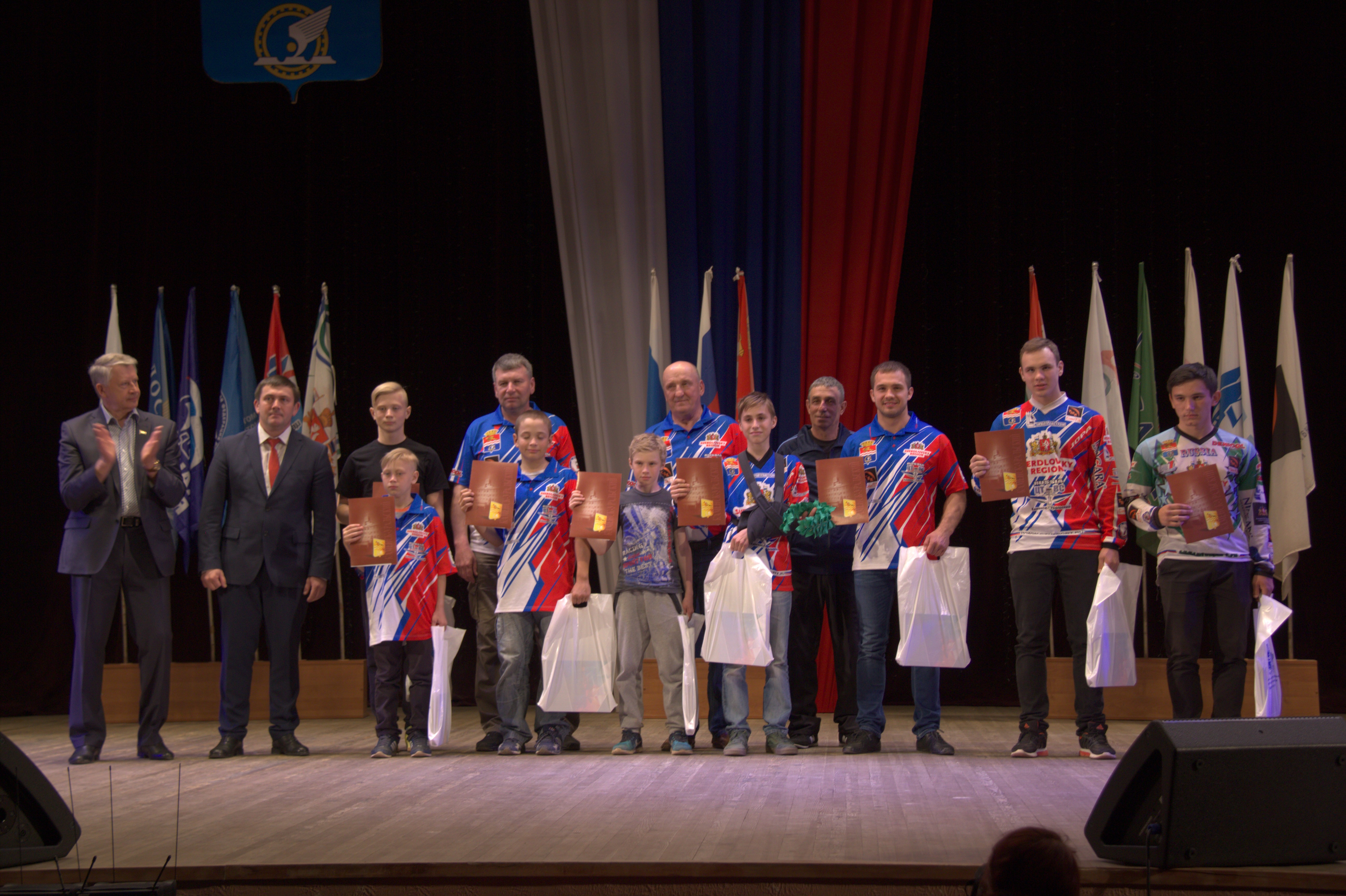 В Каменске-Уральском состоялась тожественная церемония награждения победителей и призёров международных и всероссийских соревнований по мотоциклетному спорту